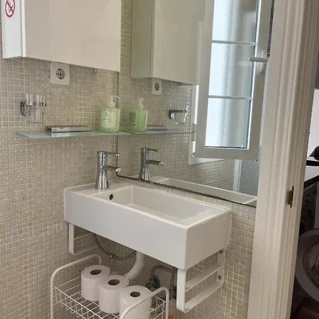 Cozy Dorine Centro Apartment Malaga